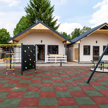 Plazowa Zatoka Basen&jacuzzi *