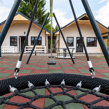 Plazowa Zatoka Basen&jacuzzi Lodge Mielenko